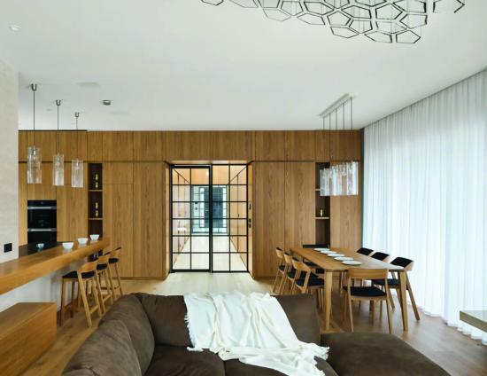 Merano Chair - Natural Oak - Black Pad - by TON