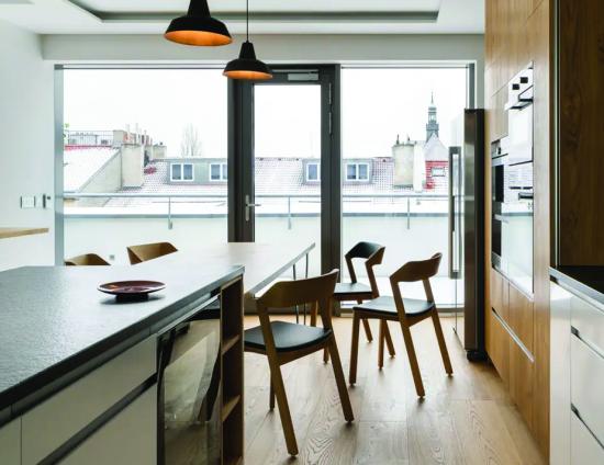 Merano Chair - Natural Oak - Black Pad - by TON