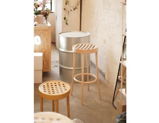 822 High Barstool 80cm - by TON