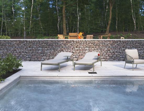 Verano Sun Lounge - Eucalyptus Green - with Side Table