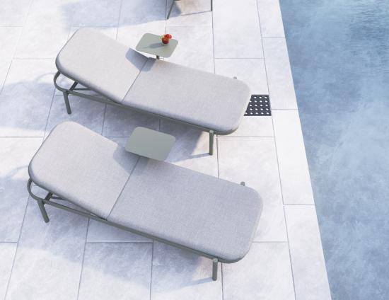 Verano Sun Lounge - Eucalyptus Green - with Side Table